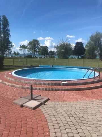 B-Home Resort Zamárdi Buitenkant foto